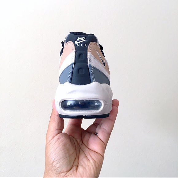 Nike Air Max 95 - Picture 6 of 7